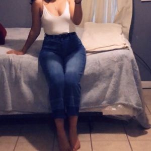 It’s a white tank-top.